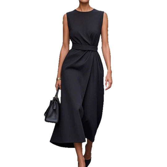 Damen Elegantes Maxikleid mit modernem Schnitt und feinen Plissée-Details