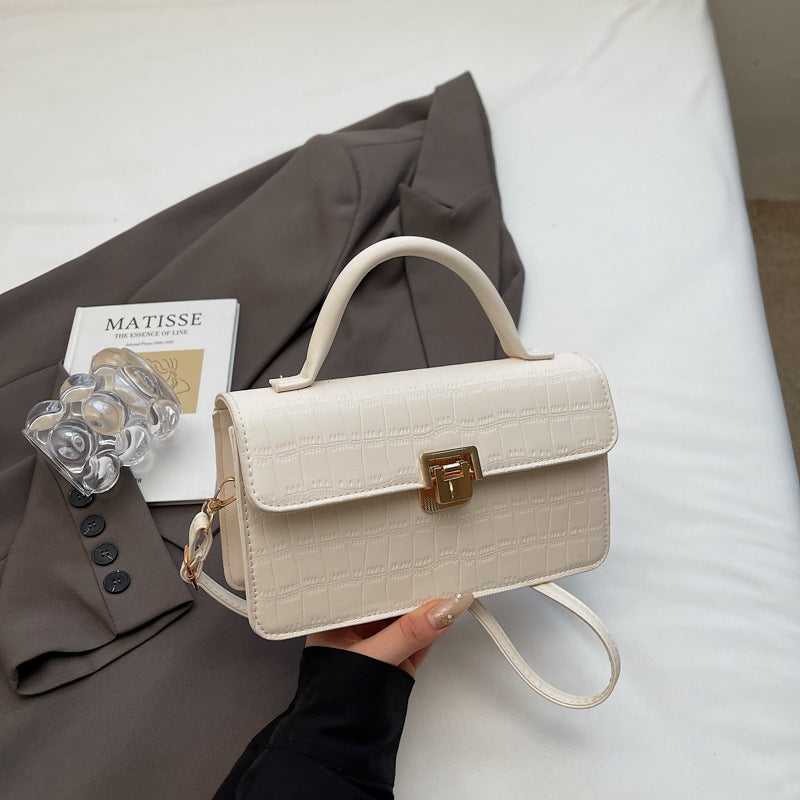 Damen elegante Umhängetasche mit verzierten Krokoprägedetails Nord Taschen
