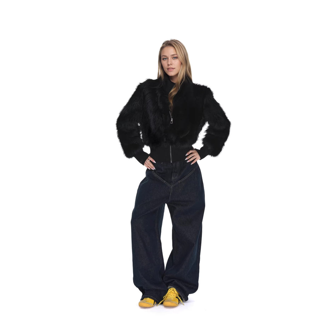 Damen Kurze Kunstpelz-Bomberjacke mit kastiger Silhouette und Zipper-Detail Nord Taschen