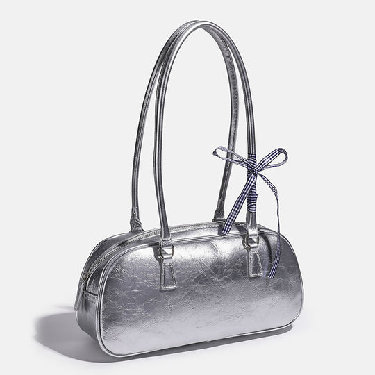 Damen Clutch mit glänzender Oberflächenstruktur und dekorativem Schleifenakzent Nord Taschen