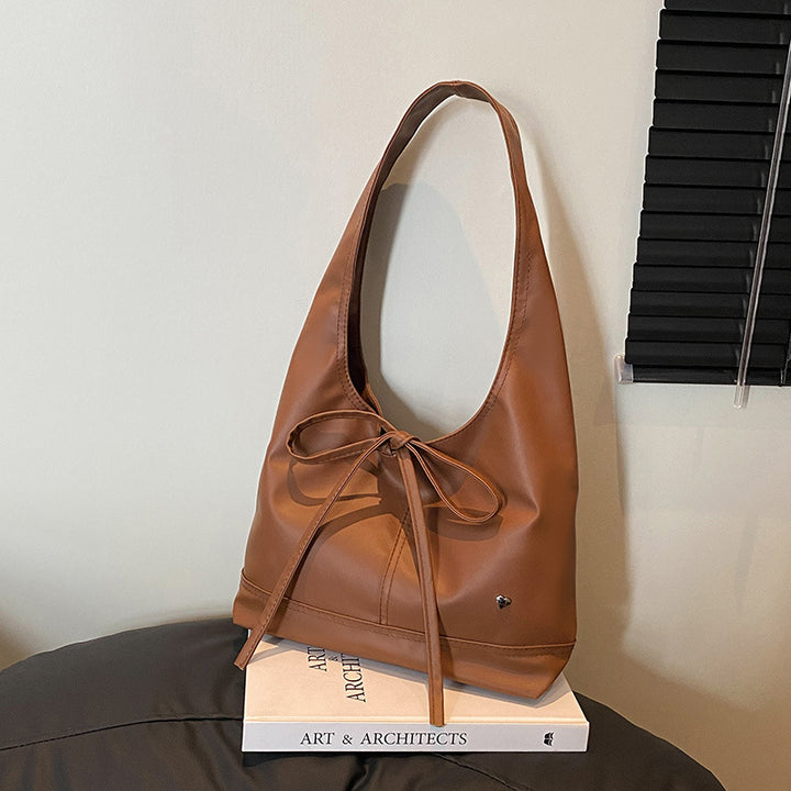 Damen schicke Handtasche mit strukturiertem Design Nord Taschen