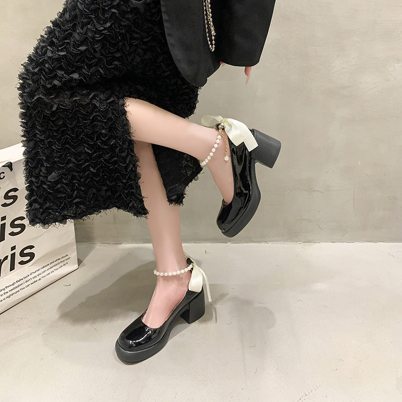 Damen Elegante Plateau-Pumps mit Perlen- und Schleifenverzierung