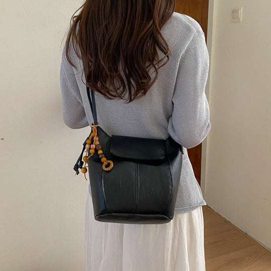 Damen elegante Umhängetasche aus hochwertigem Kunstleder Nord Taschen