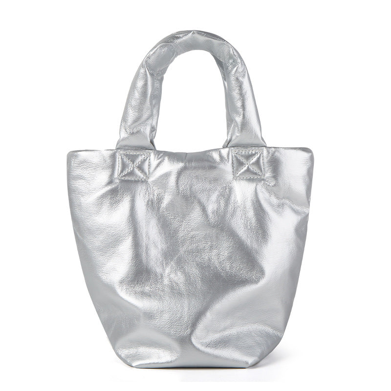 Damen Handtasche aus geschmeidigem Kunstleder mit einzigartigem Faltendesign Nord Taschen