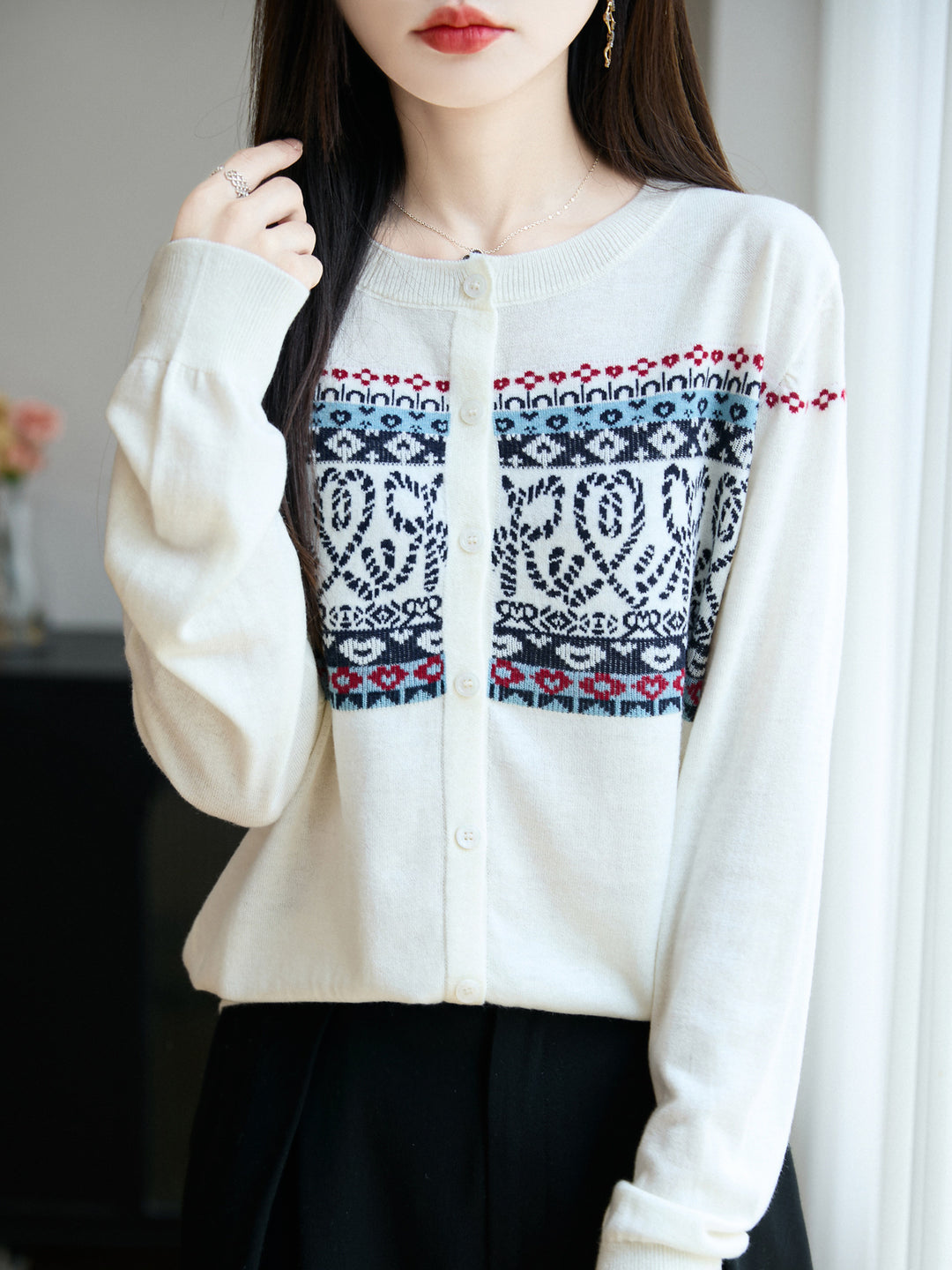 Damen Leichter Feinstrick-Cardigan mit nordischem Jacquardmuster und feiner Knopfleiste Nord Taschen