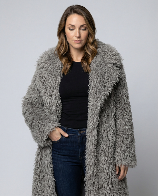 Langer Damen Kunstfellmantel Winter