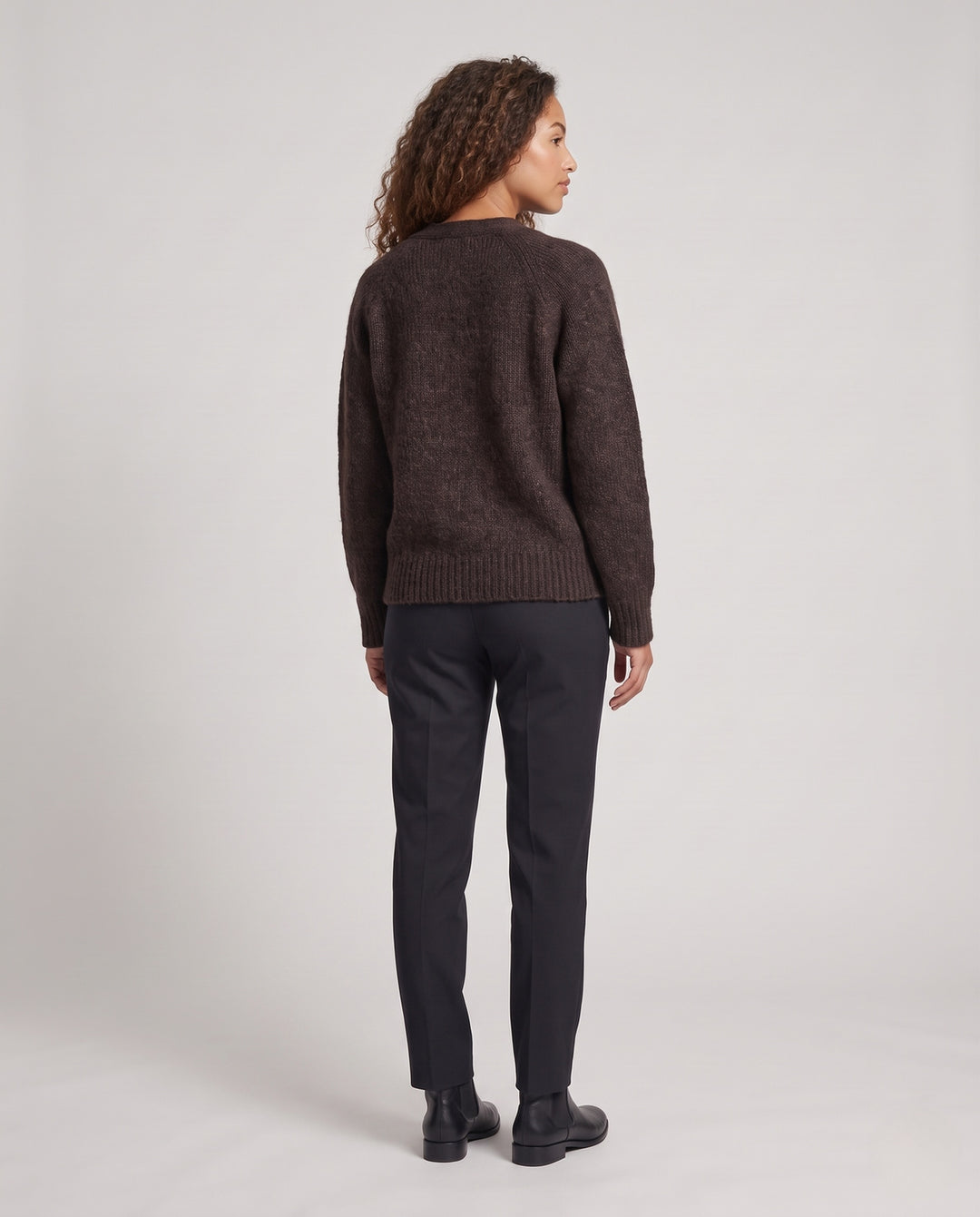 Product 10997472854362 - back_view