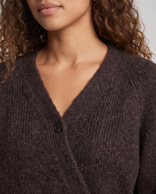 Product 10997472854362 - close_up_detail