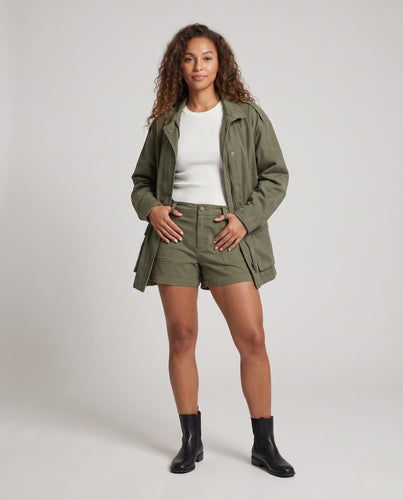 Damen Oversize-Fieldjacke im Military-Look mit Tunnelzugtaillierung und großen Pattentaschen Nord Taschen
