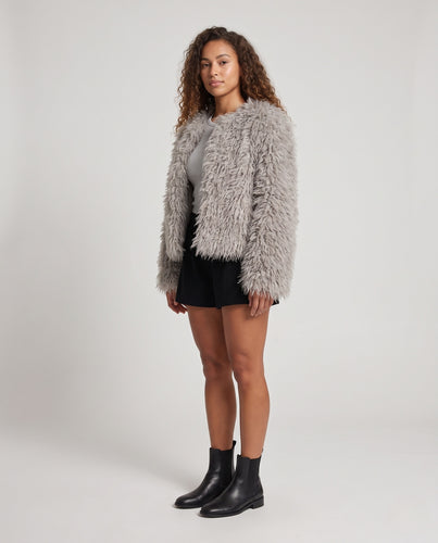 Damen Oversize Kunstfell-Mantel mit langfloriger voluminöser Silhouette Nord Taschen