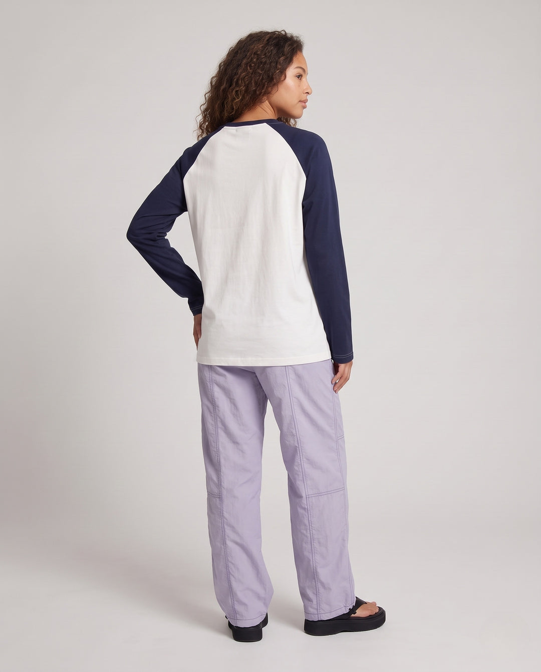 Product 10997477474650 - back_view