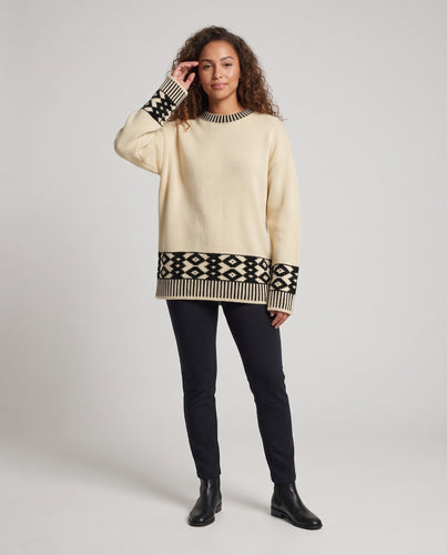 Damen Oversize-Strickpullover mit kontrastierender Norwegerborte und passender Strickmütze Nord Taschen