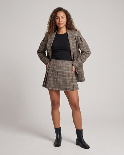 Damen Zweiteiliges Glencheck-Blazer- und Plissee-Minirock-Set mit Oversize-Schulter Nord Taschen