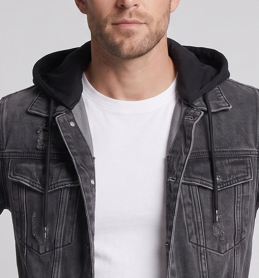 Herren Denimjacke im Layering-Look mit angenähter Jersey-Kapuze, Distressed-Details und geradem Schnitt Nord Taschen