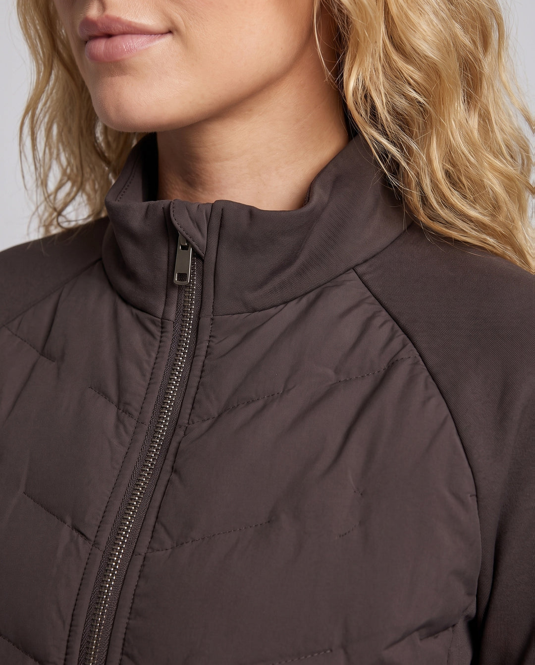 Product 10998345990490 - close_up_detail