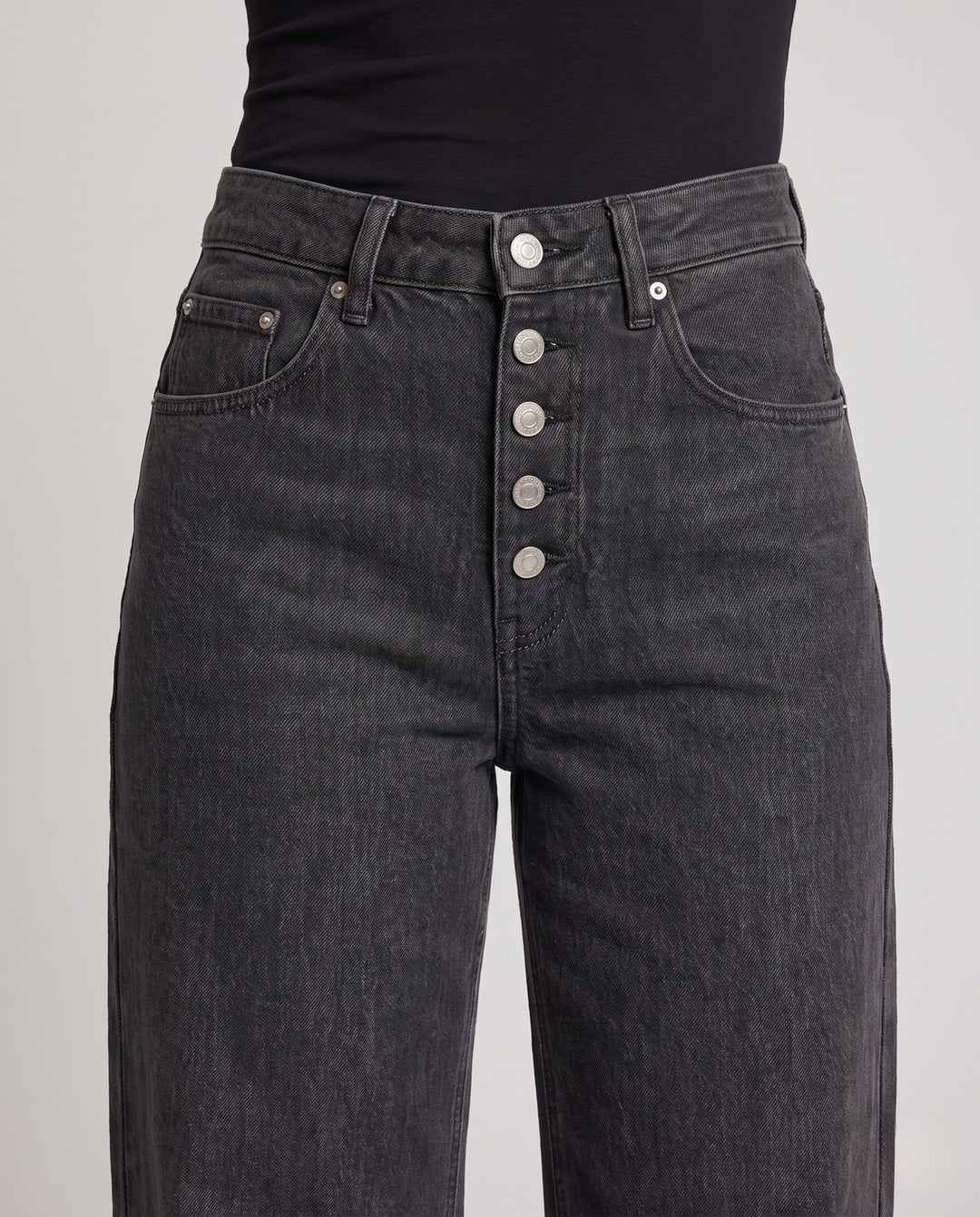 Product 10999784046938 - close_up_detail