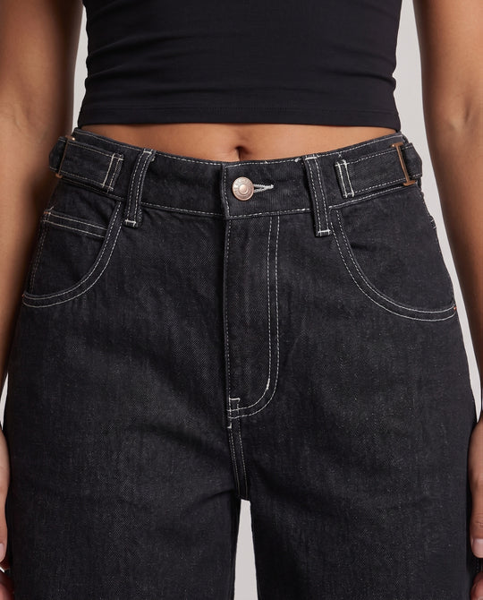 Product 10999785849178 - close_up_detail