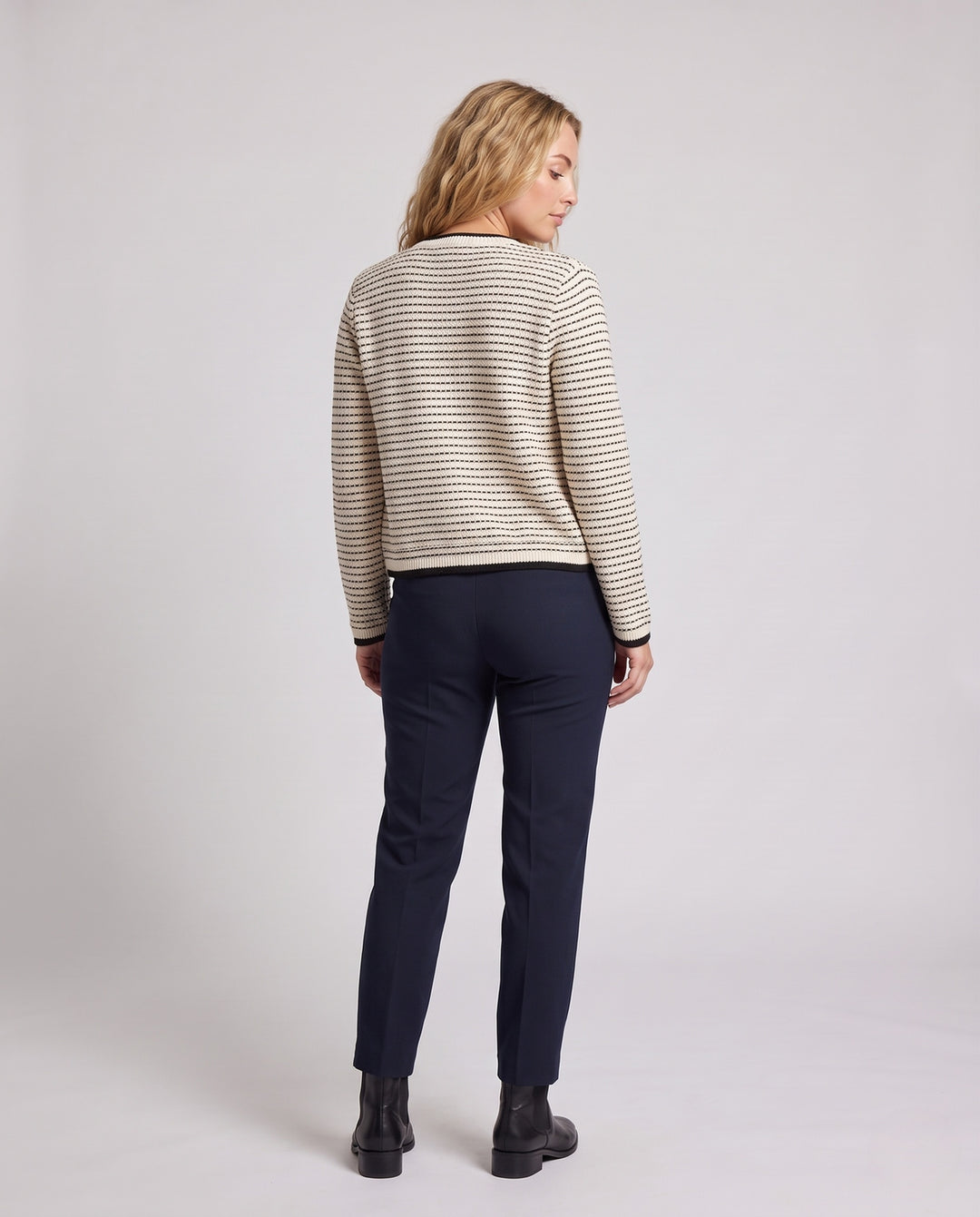 Product 11001261097306 - back_view