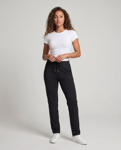 Damen Bequeme und stylische Relaxed Fit Sporthose Nord Taschen