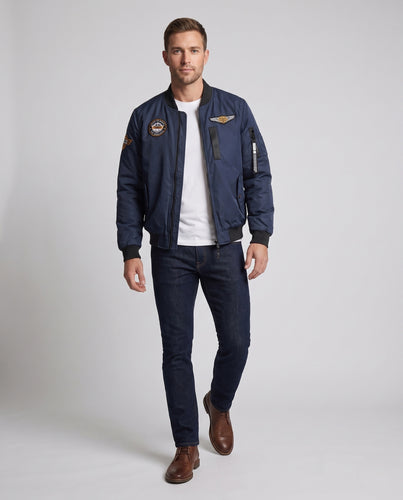 Herren Bomberjacke im Aviatorstil mit gestepptem Thermofutter, Stickpatches und Ärmeltasche Nord Taschen