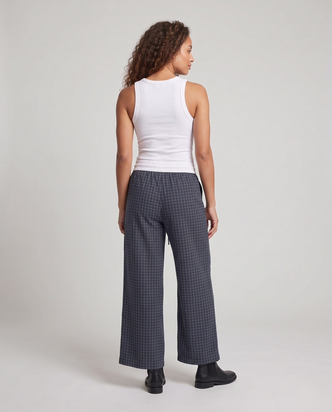 Product 11002323960154 - back_view