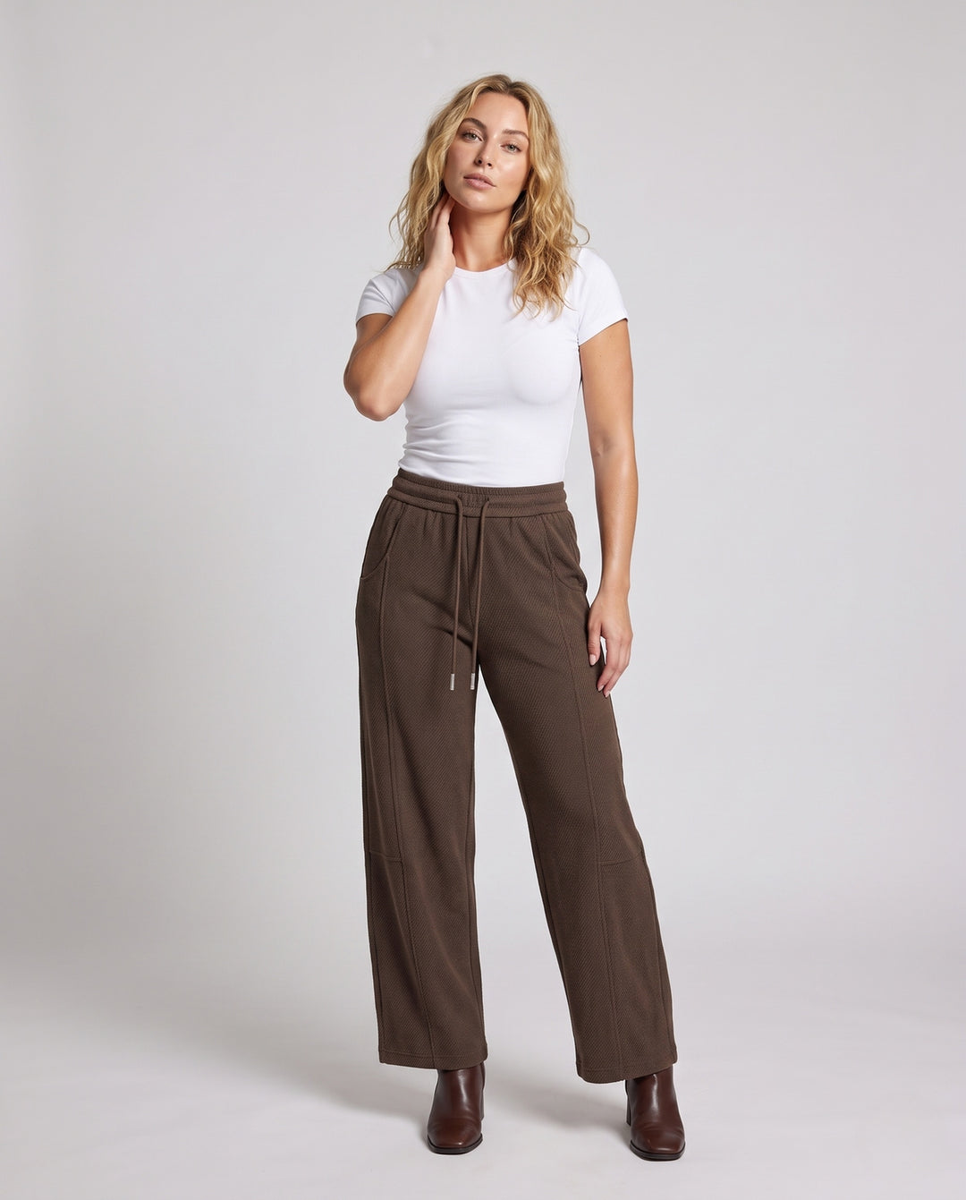 Product 11002324681050 - full_body_front