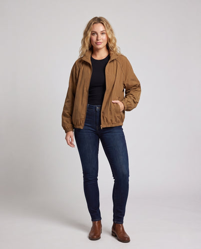 Damen Leichte und luftige Übergangsjacke Nord Taschen