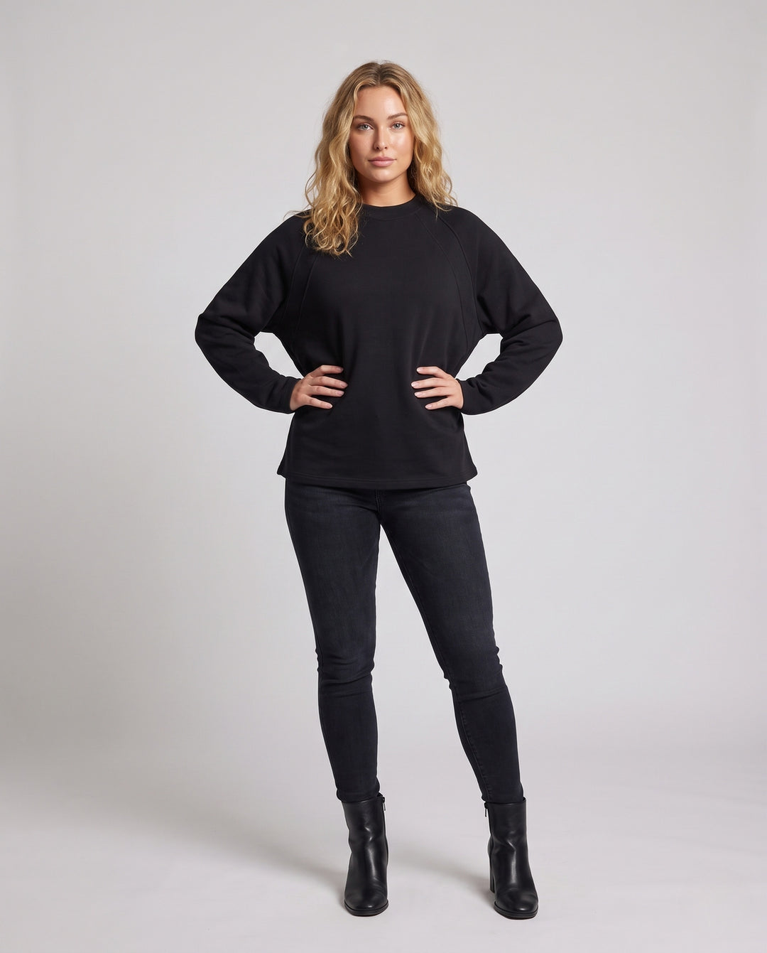 Product 11002328252762 - full_body_front