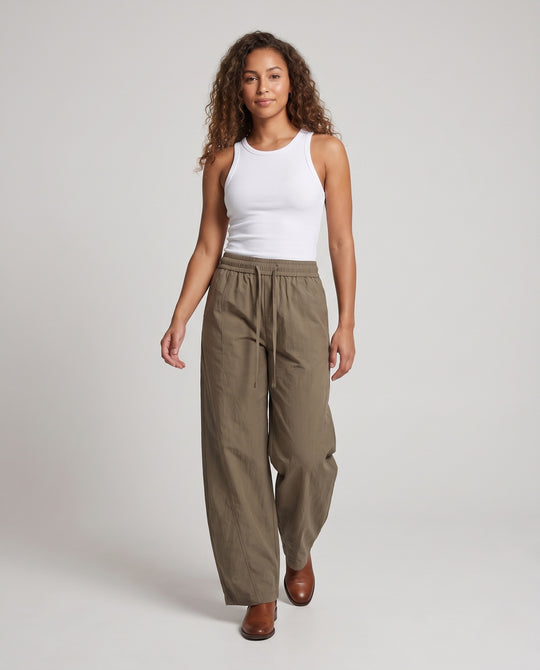 Product 11002329497946 - full_body_front