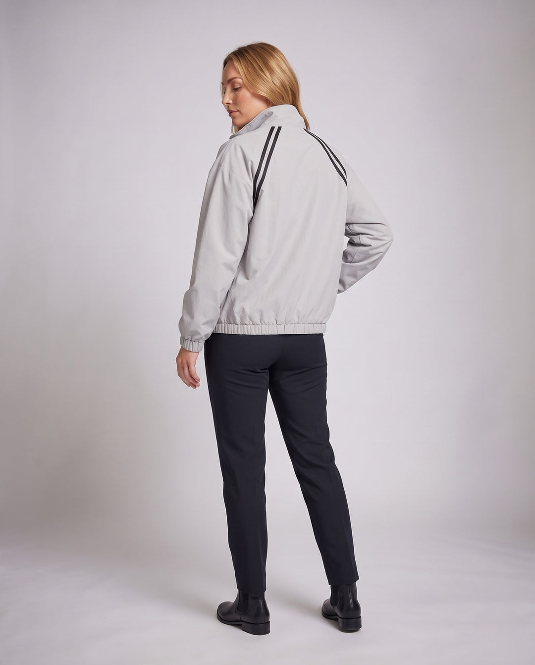 Product 11002332479834 - back_view