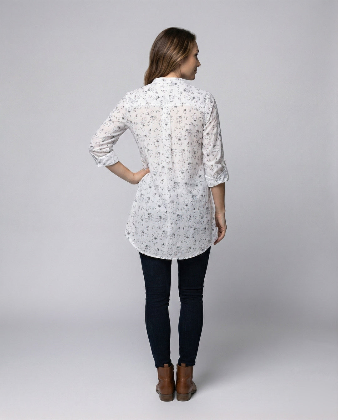 Product 15550458593610 - back_view