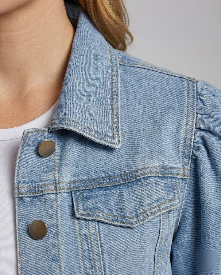 Product 15564334104906 - close_up_detail