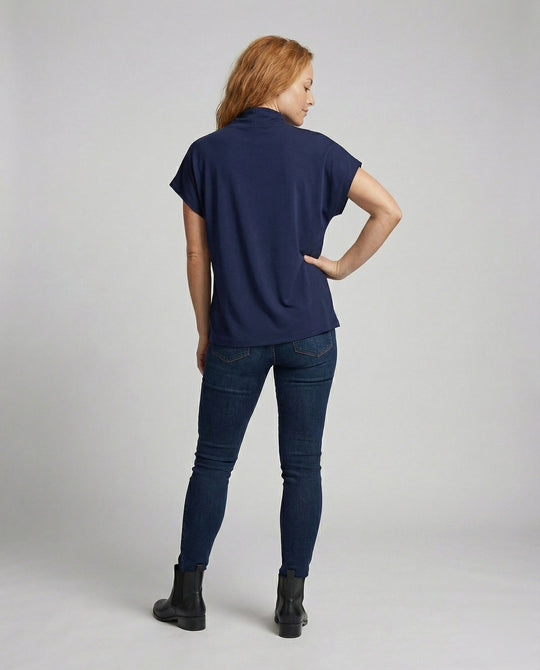 Product 15564346982730 - back_view