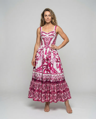 Damen nan sommerliches Maxikleid mit tailliertem Mieder, voluminösem Stufenrock und ornamentalem Print