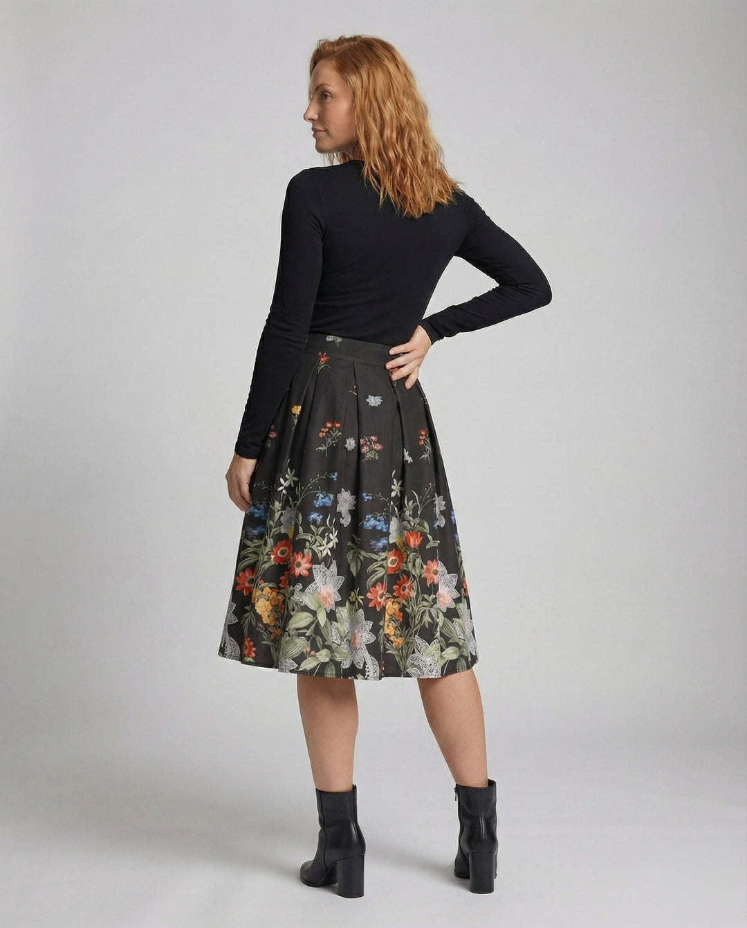 Product 15587040821578 - back_view