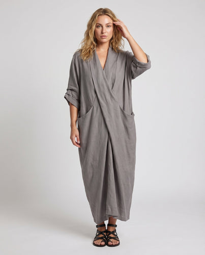Damen Kimono-Maxikleid Schalkragen Wickelvorderteil Eingrifftaschen