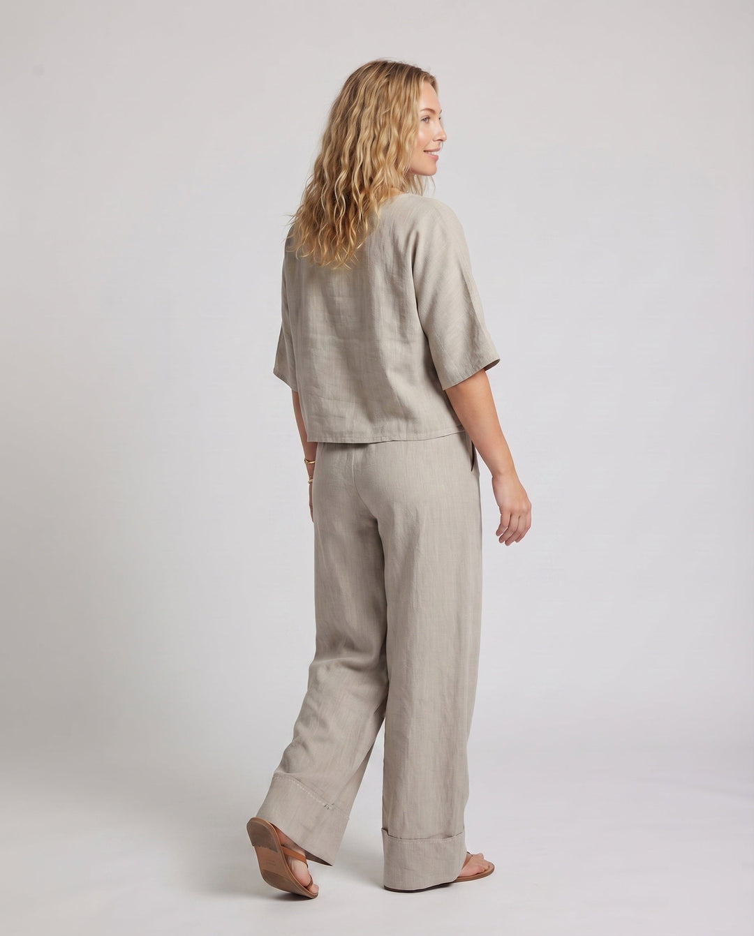 Product 15593995370826 - back_view