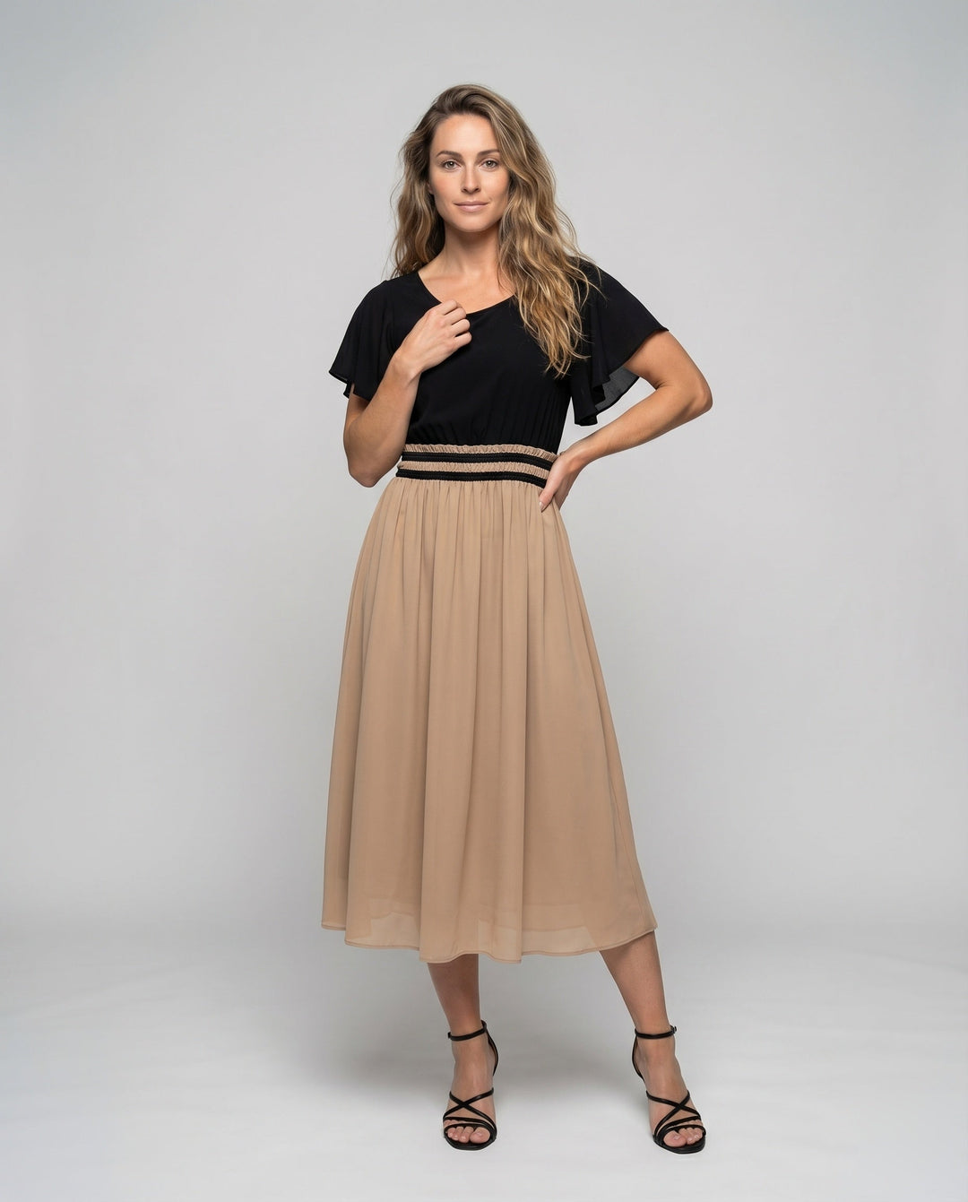 Product 15594000679242 - full_body_front