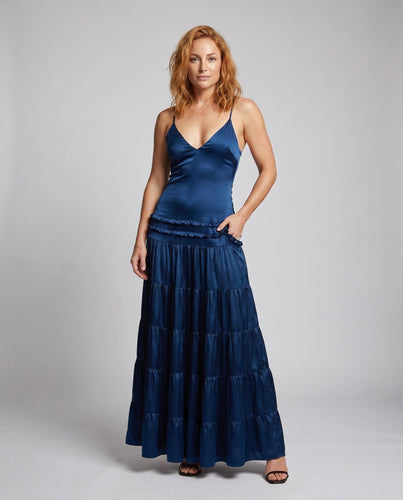Damen Maxikleid mit trägerlosem V-Ausschnitt und fließenden Volant-Rüschen
