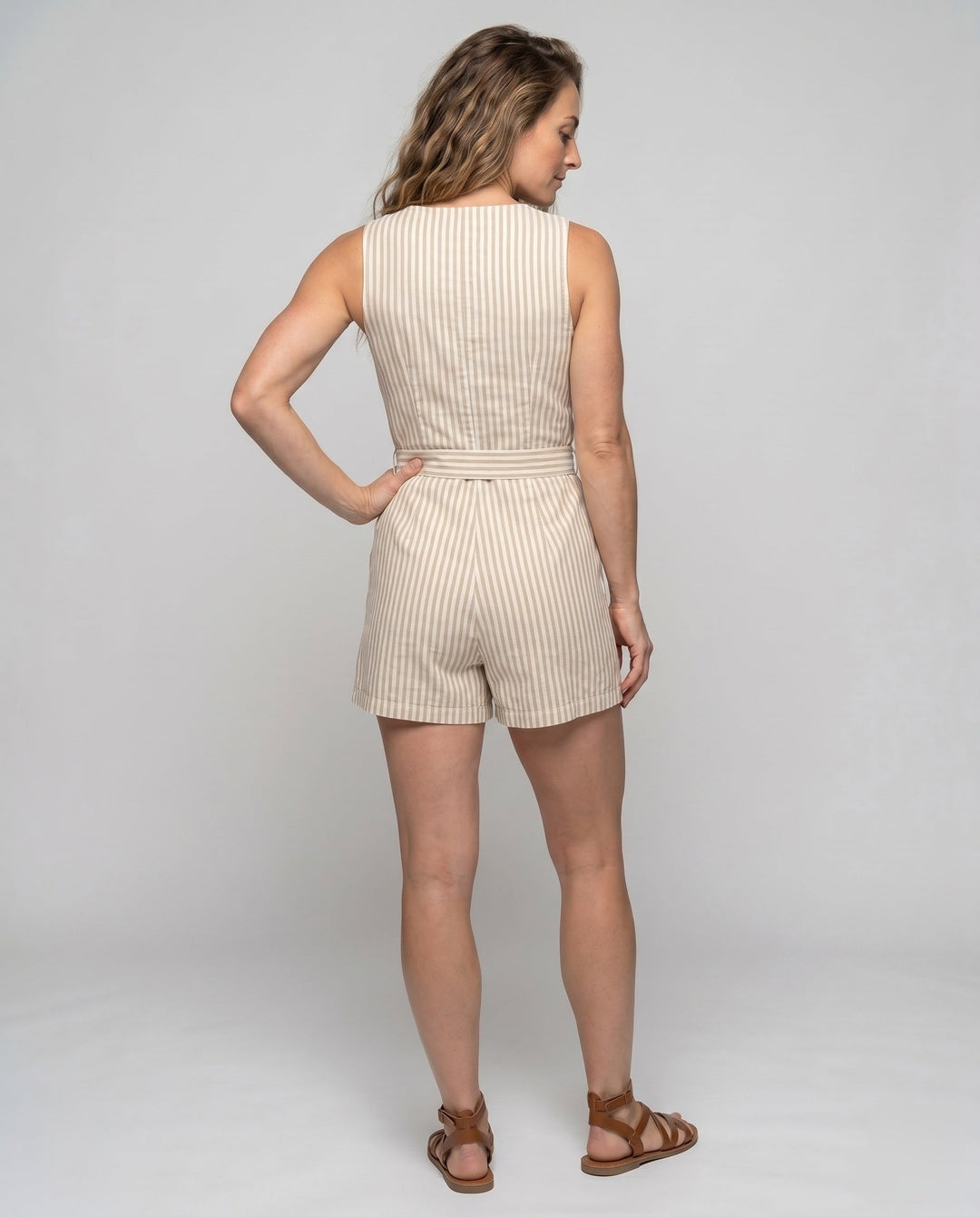 Product 15634928501066 - back_view