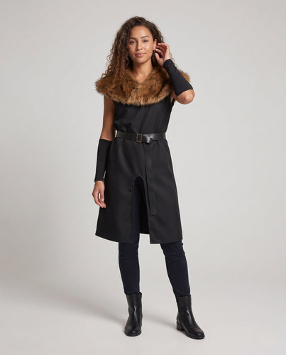 Damen Eleganter Umhang mit luxuriösem Fellkragen und Gürtel Nord Taschen