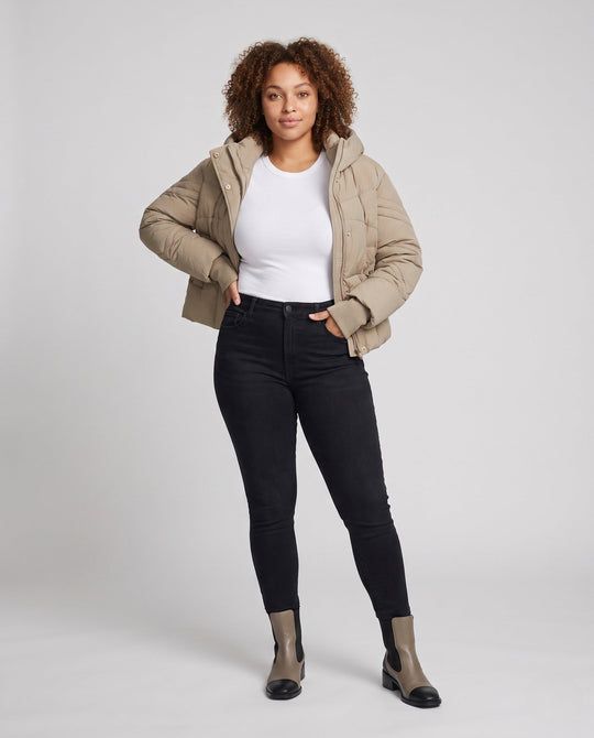 Product 15966042095946 - full_body_front