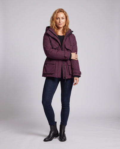 Damen Nan kurze boxy Parka mit multifunktionalen Pattentaschen, verstellbare Kapuze und winddichter thermischer Füllung