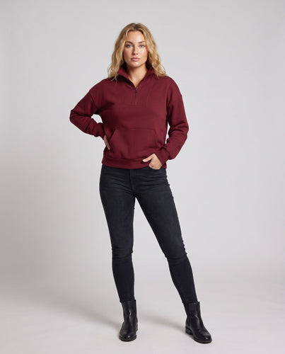 Damen Oversize Halb-Zip Sweatshirt mit Kängurutasche und Daumenlöchern Nord Taschen