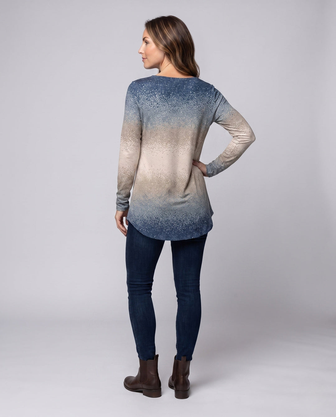 Product 15979766153546 - back_view