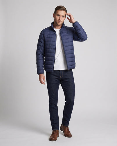 Herren kompakte verpackbare gesteppte Übergangsjacke mit Stehkragen und thermischer Füllung Nord Taschen
