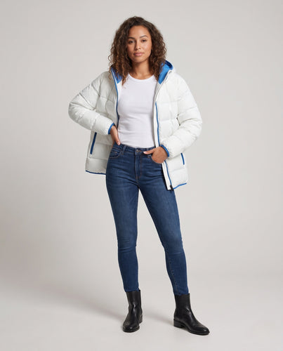 Damen Kurzgeschnittene Steppwinterjacke mit Kontrastkapuze und Reißverschlusstaschen Nord Taschen