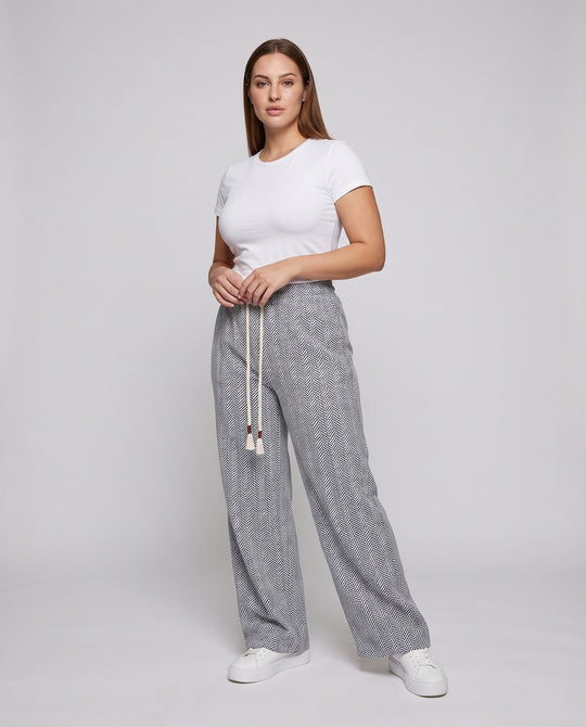 Product 16017131405642 - full_body_front