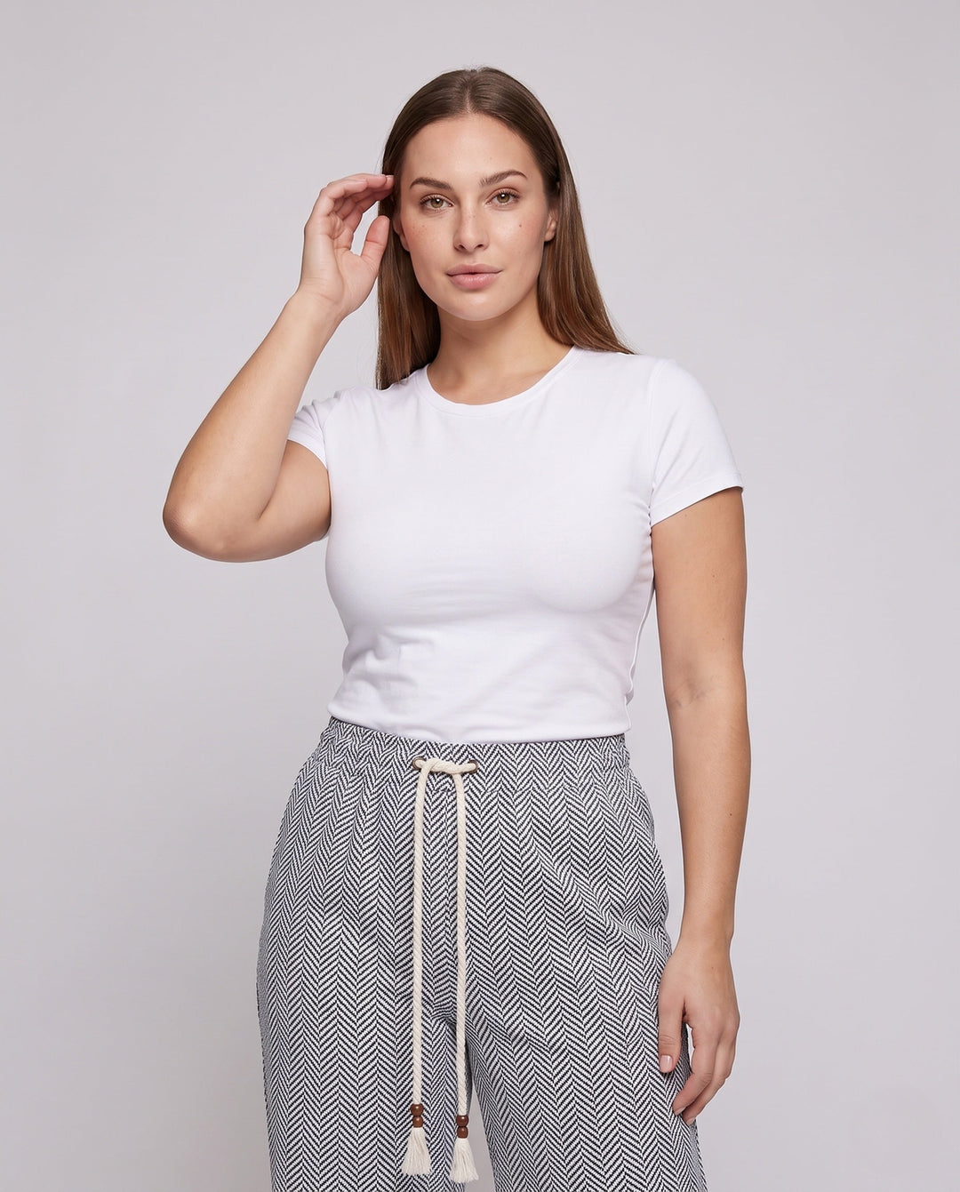 Product 16017131405642 - upper_body