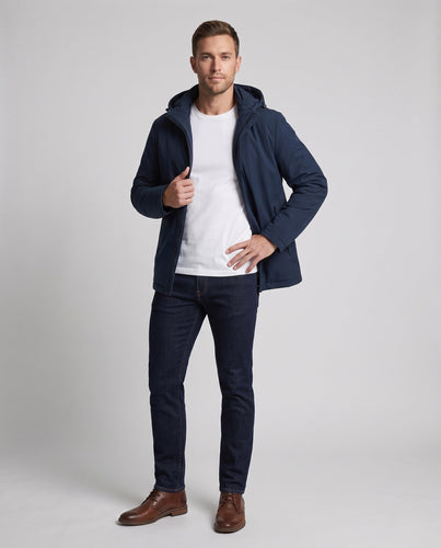 Herren Wasserabweisende Softshell‑Übergangsjacke mit gesteppter Thermoinnenfütterung und Kapuze Nord Taschen